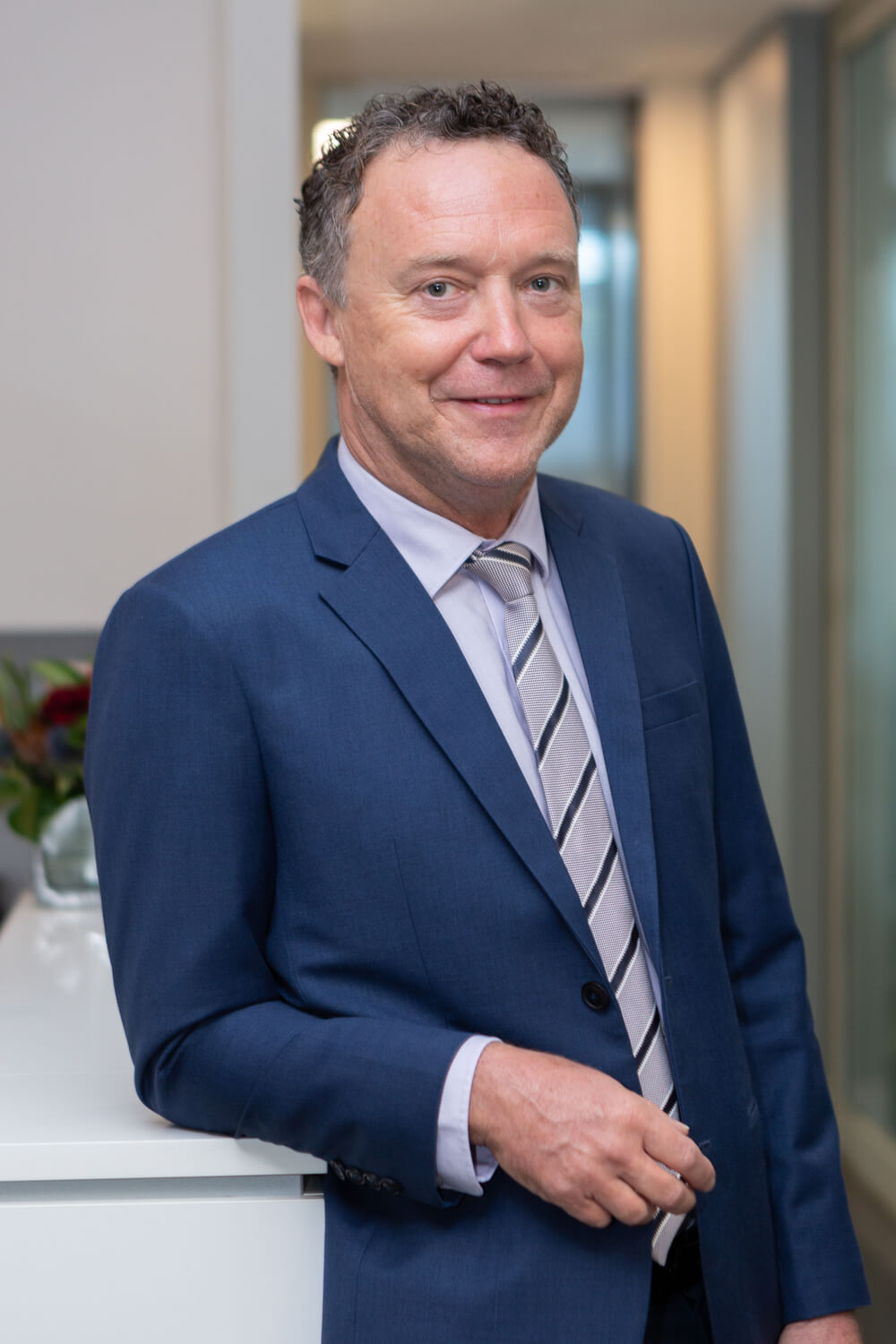 Dr. Richard Simpson